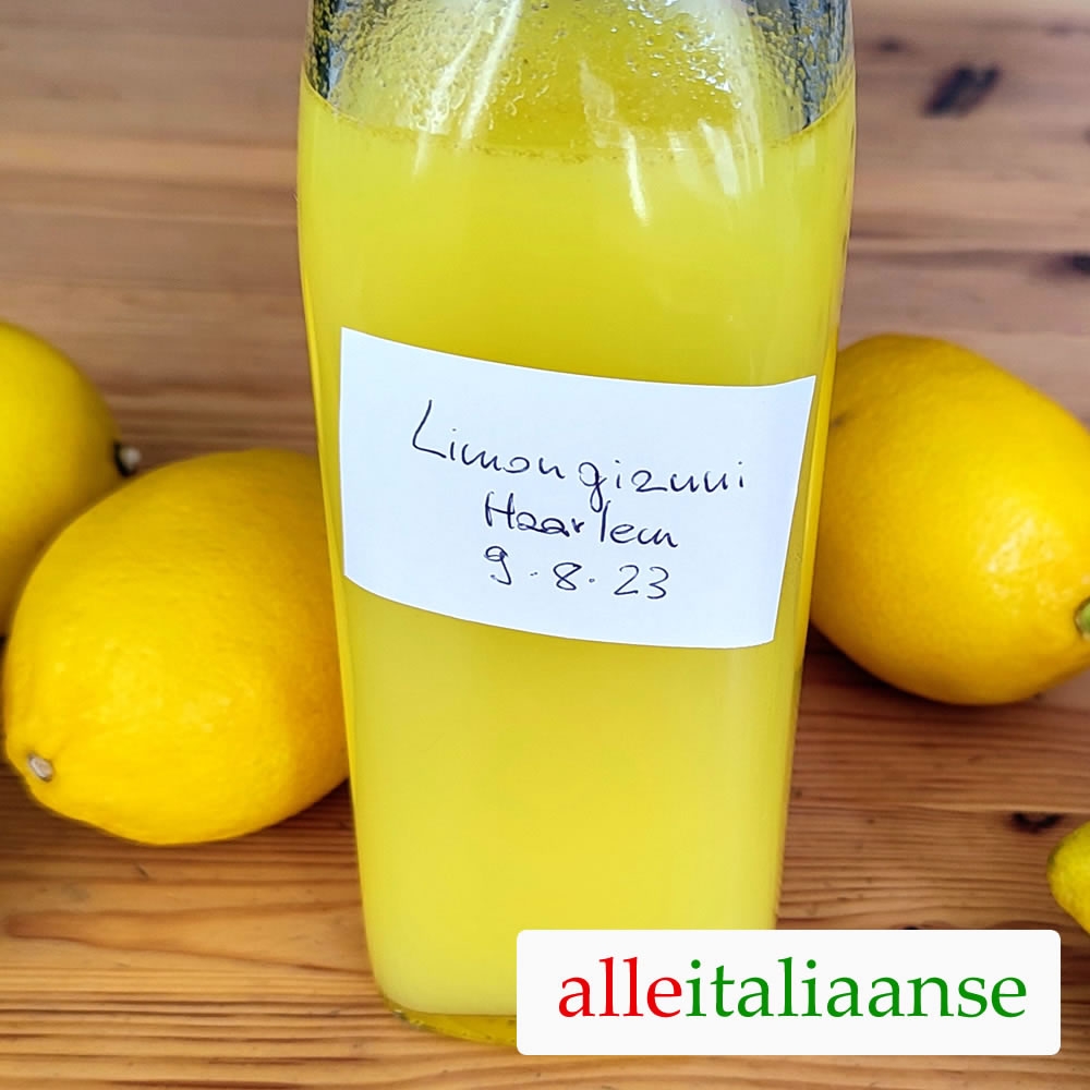 Zelfgemaakte limoncello