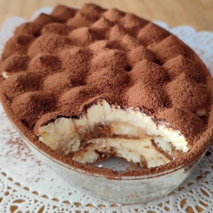 Tiramisu met slagroom